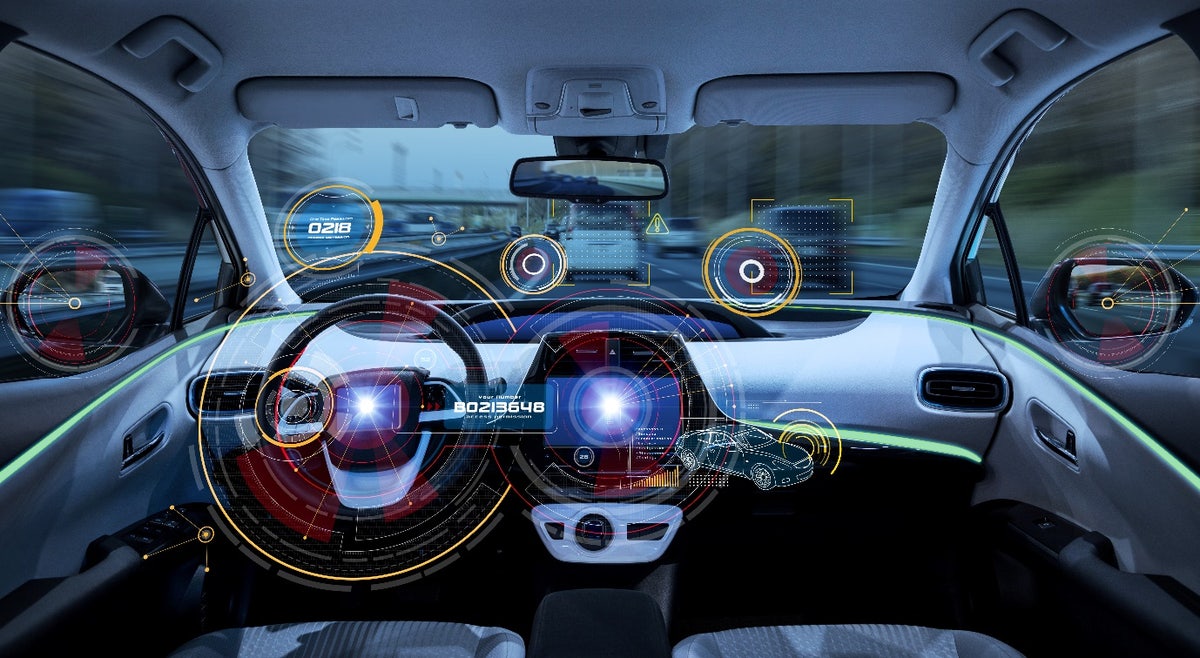 Perkembangan Teknologi V2X (Vehicle-to-Everything) di Mobil Modern